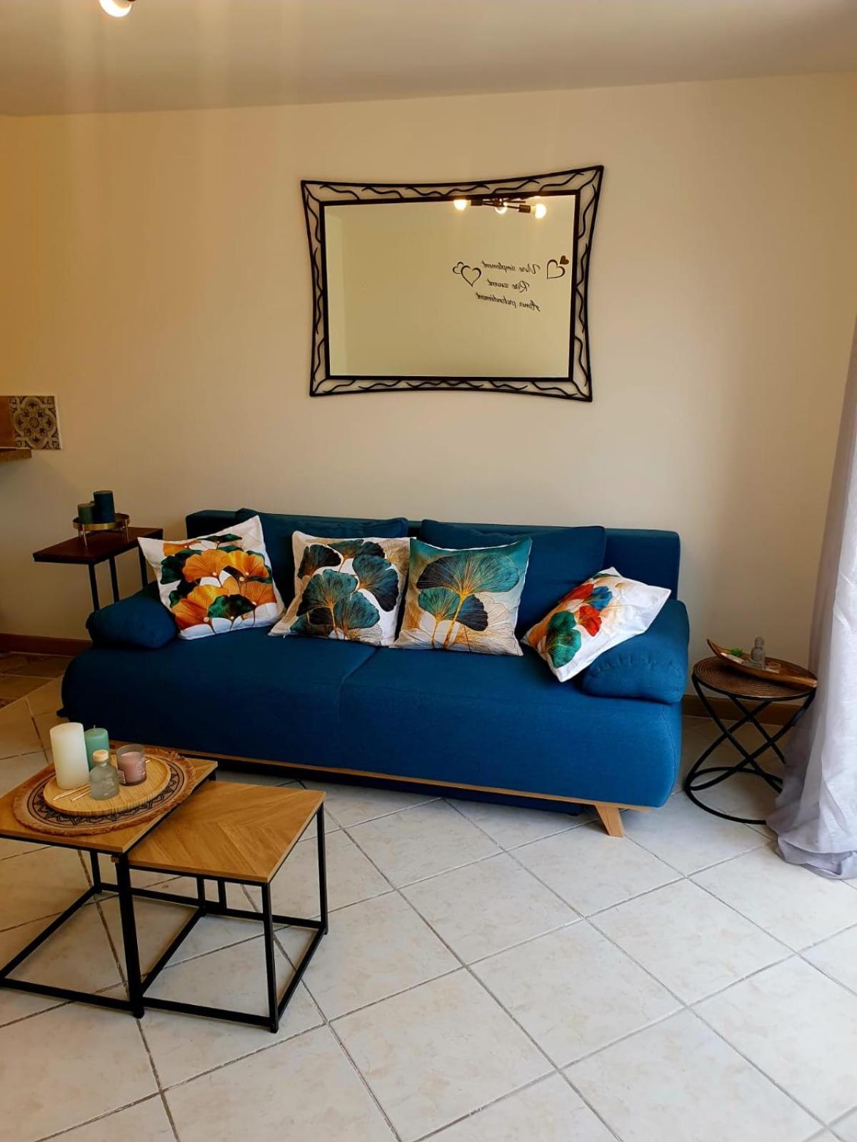 Location De Vacances T2 Non Loin D'Aix Et Marseille Pourrieres Dış mekan fotoğraf